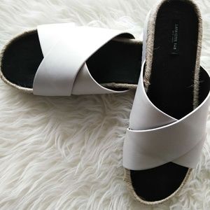 Lafayette 148 White Sandals Size 11